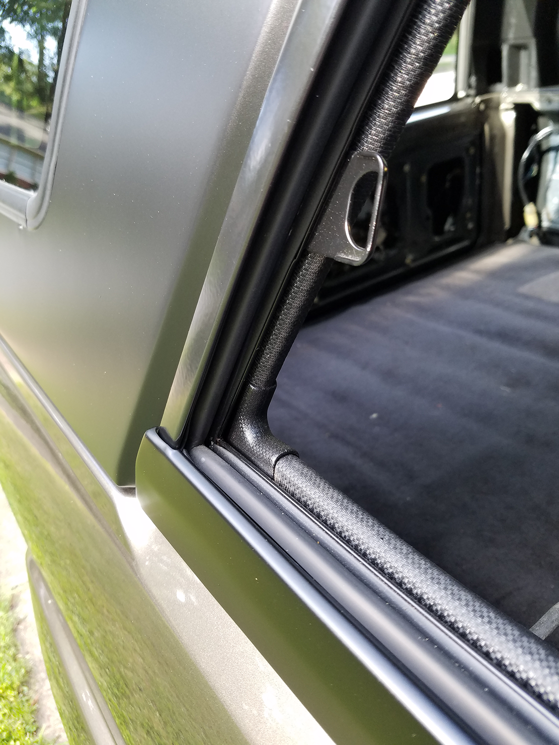 4 Runner - Rear Sliding Window Run