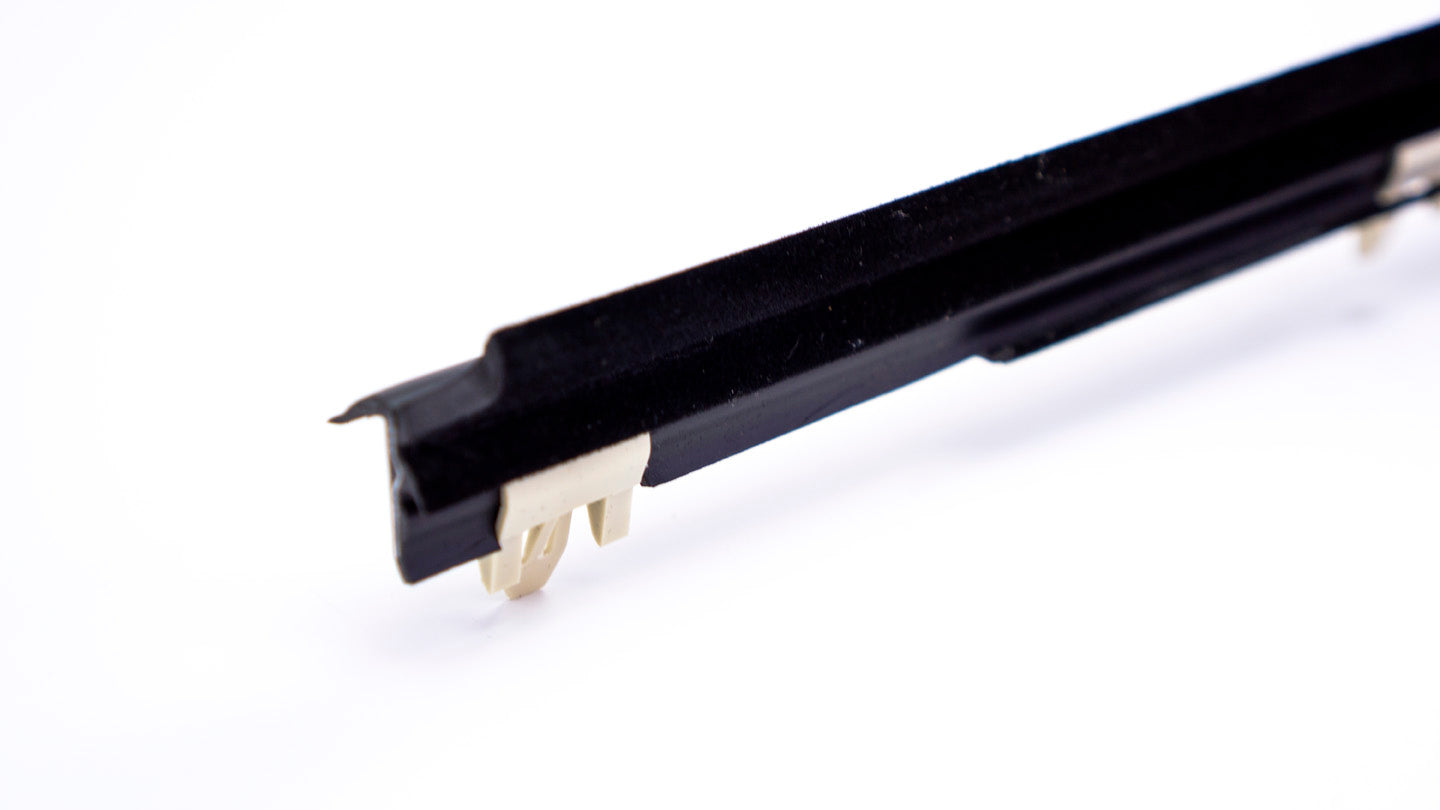 4 Runner - Tailgate Glass Weatherstrip Inner